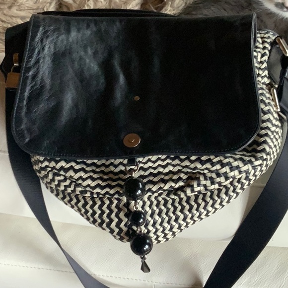 Marc Jacobs Woven Leather Ossie Handbag - Picture 7 of 8